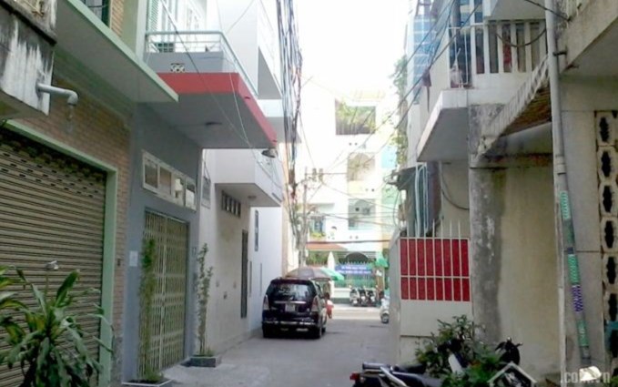 Cần bán gấp nhà hẻm 4m Lạc Long Quân,P10,TB 2,1 tỷ