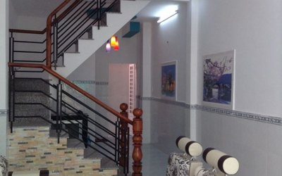 Về quê, bán nhà MT đường Thành Thái – P14 – Q. 10