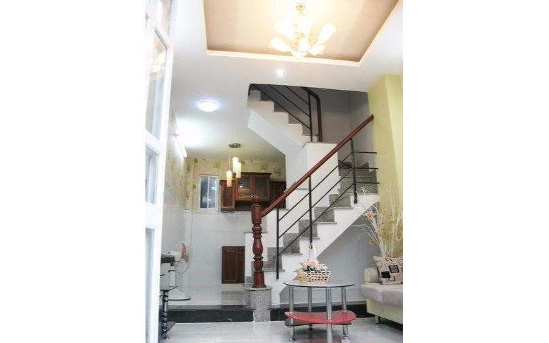 Bán nhà mặt tiền HL2, ngay ngã tư bốn xã, SH CC