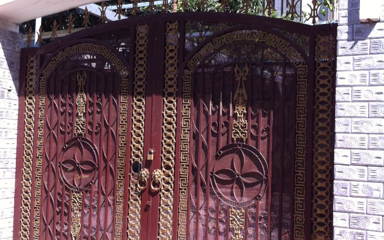 Bán Gấp căn nhà Đẹp Phường Phước Long B 4,5 Tỷ/261