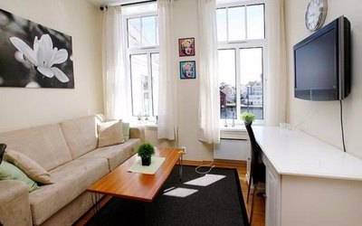 Bán nhà hẻm 6m Trần Hưng Đạo, P Cô Giang Q1