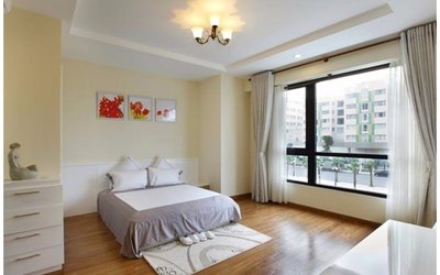 Bán nhà MT Nguyễn Văn Cừ,P. Cầu Kho , Q1 .