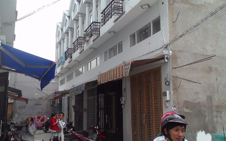 Bán nhà liền kề PMH, MT Huỳnh Tấn Phát, Giá 895tr