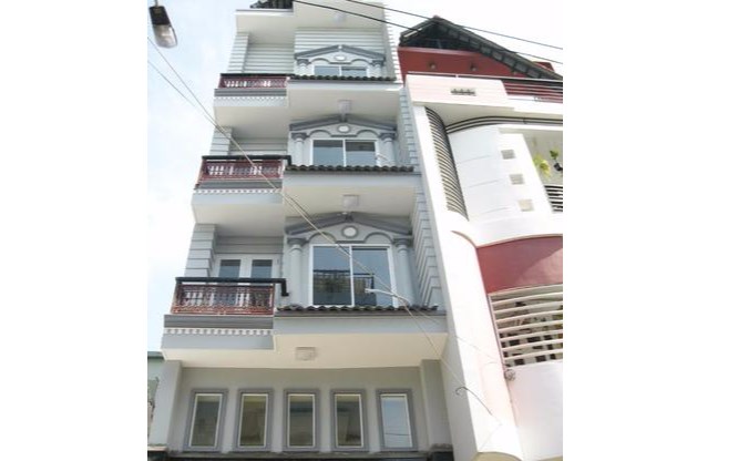 Bán nhà: Biệt thự giá tốt, HXH 8m Đ. 3/2 ,Q10.