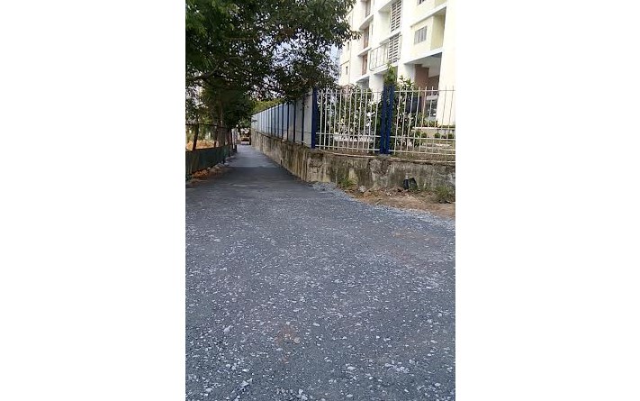 Bán căn nhà cấp 4 ngay ngã tư Thủ Đức. Giá 650Tr