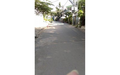 Bán nhà đường Lê Văn Lương, DT 4x16m sổ hồng riêng
