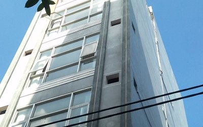 Bán nhà: Mặt tiền Huyền Quang,P,tân định. Quận 1.