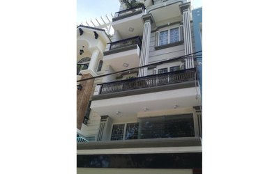 Bán Nhà MT, Q.1 Đường Nguyễn Văn Tráng