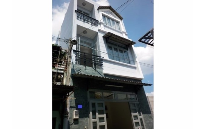 Bán GẤP nhà quận 3 đường Lý Chính Thắng, 4.01x 12