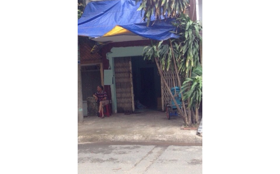 Nhà MT Trần Văn Dư, P.13 DT 4.3x11m giá 3.4 tỷ.