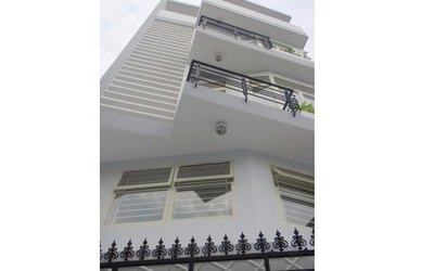 Nhà bán gấp 68 Trần Quang Khải, P. Tân Định, q1