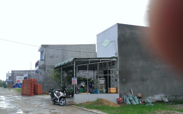 Bán đất ngay chợ Long Trường, sổ đỏ, giá 730tr