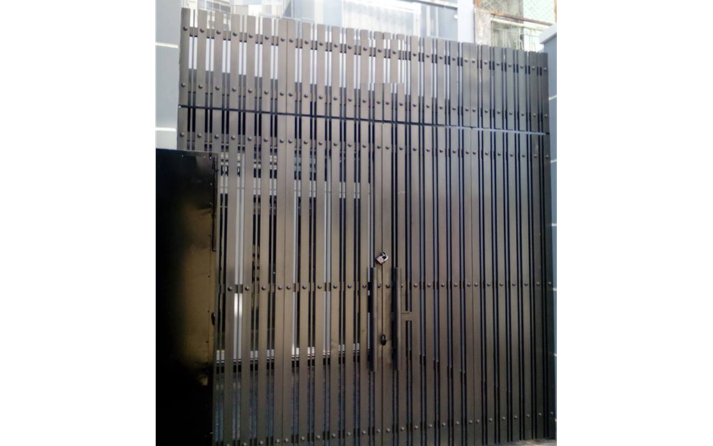 Bán nhà Q10-HXH Cách mạng tháng 8 3.5x14m nhà 2 lầ