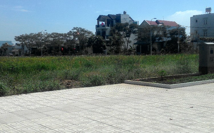 Cần Tiền Bán Gấp Một Lô Góc 2MT DA Đông Tăng Long