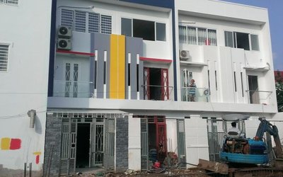 Bán nhà mới uy tín đường Lê văn Lương 1 trệt,2 lầu