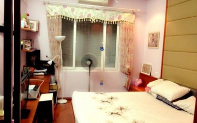 Bán nhà MT đường Hồ Bá Kiện - P15 - Q10