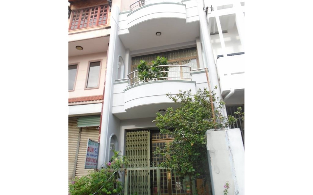 Bán nhà Thăng Long,p4, Tân Bình, dt:4,3x17,5m