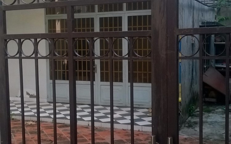 Bán gấp nhà Quận 2, giá: 1,6 tỷ, đường 4m