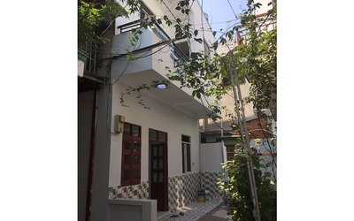 Nhà sổ riêng 6x7m 1 lầu hẻm 1716 Huỳnh Tấn Phát.