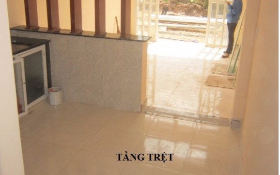 Nhà đẹp 90m2 - 3 tầng - 4PN - liền kề Phú Mỹ Hưng.