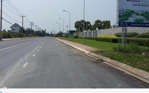 Bán đất mặt tiền Bưng Ông Thoàn Phú Hữu, quận 9